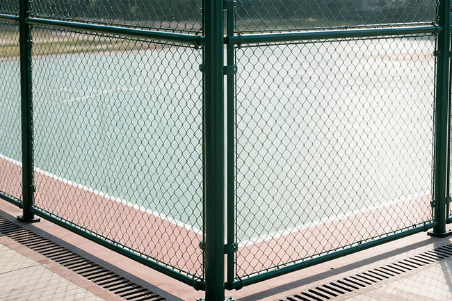 河北篮球场围网厂家怎么选？我的踩坑经历告诉你答案(图1)