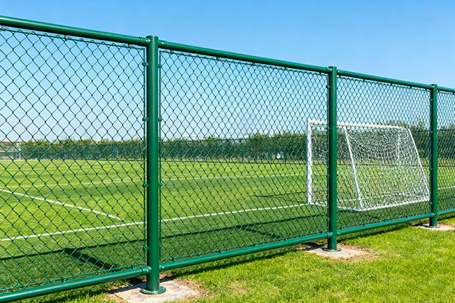 球场围网价差 100 多？我的采购经验教你不花冤枉钱(图1)